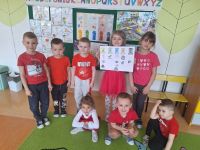 Przedszkolaki Kubusiowymi Przyjaciółmi Natury