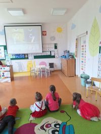 Przedszkolaki Kubusiowymi Przyjaciółmi Natury
